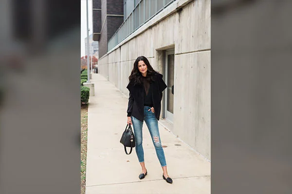 Black Jean Sherpa Jacket: How to Wear It for Any Occasion (Casual to Chic Looks)