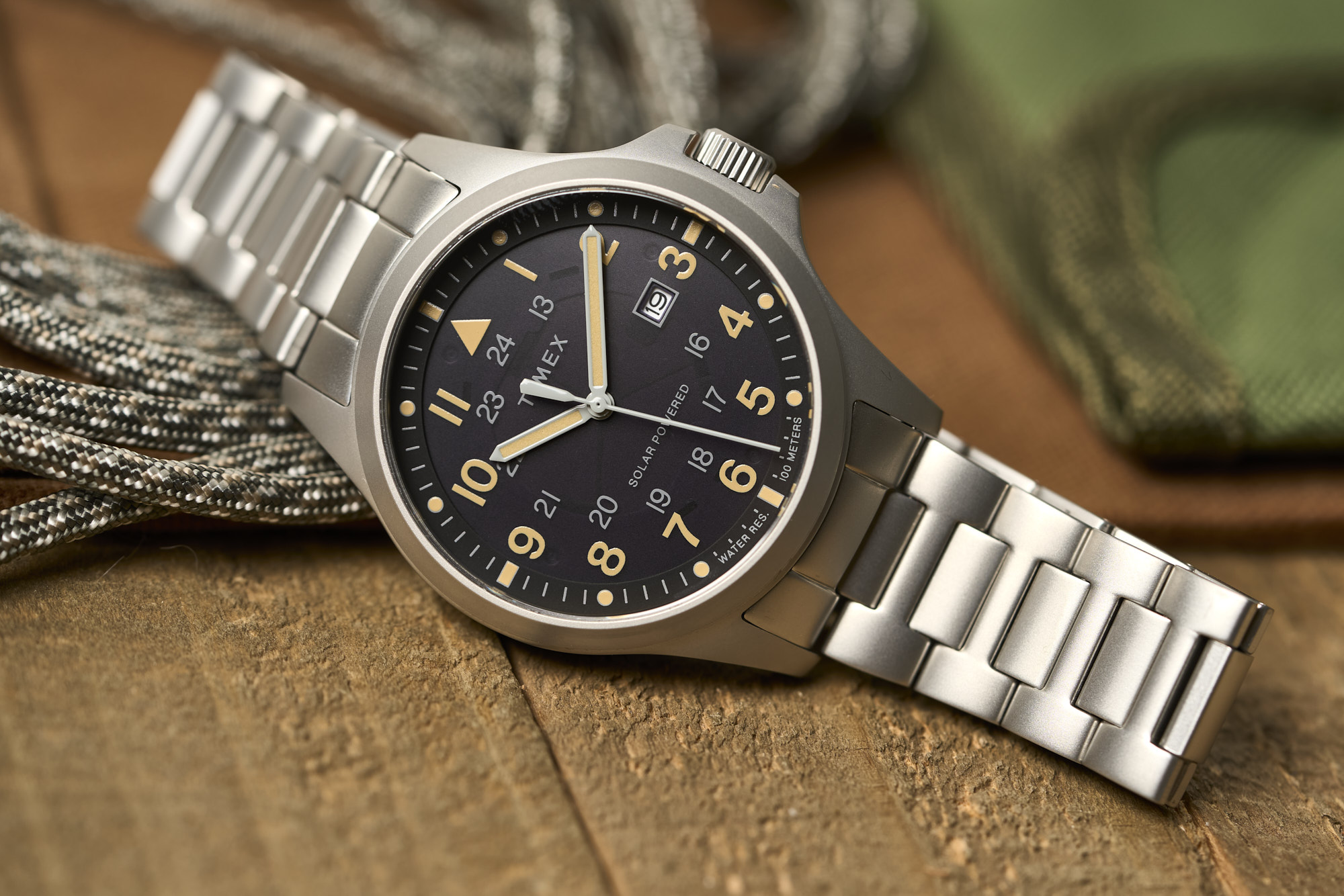 What Are the Best Mens Watches Under 300? Find Out Here!