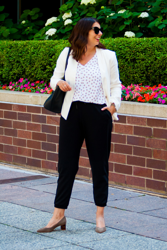 Wearing Joggers to Work: Yay or Nay (Simple Tips to Pull Off a Comfy Yet Chic Office Look)